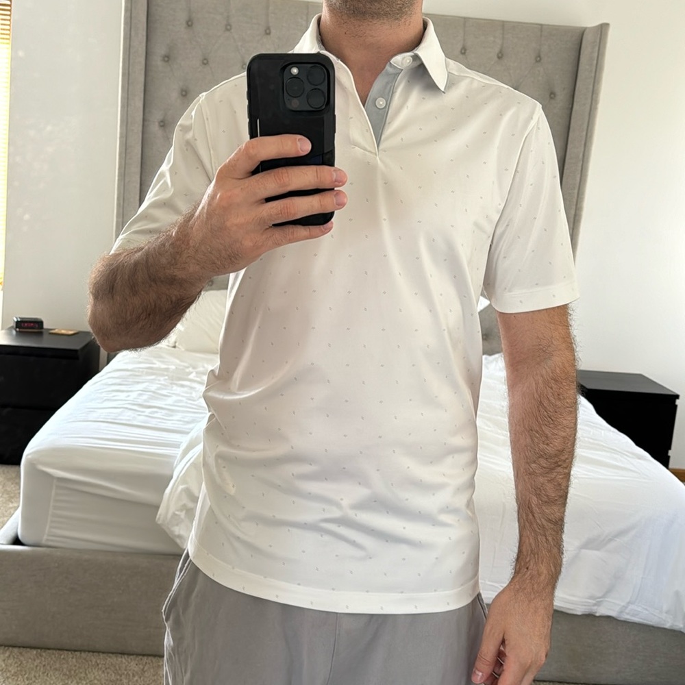 Men’s under Armour polo